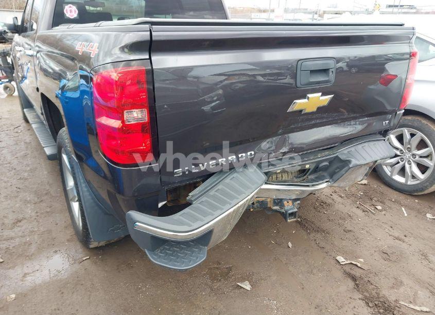 Photo 6 of 2015 Chevrolet Silverado 1500 1LT (VIN 3GCUKREC5FG115913)