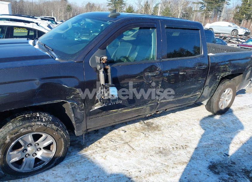 Photo 6 of 2015 Chevrolet Silverado 1500 1LT (VIN 3GCUKREC5FG166280)