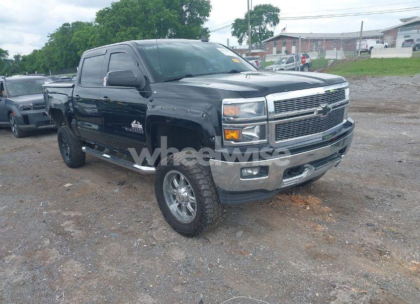 2015 Chevrolet Silverado 1500 2LT (VIN 3GCUKREC5FG188652) main photo