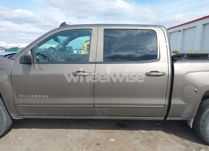 Photo 14 of 2015 Chevrolet Silverado 1500 1LT (VIN 3GCUKREC5FG208785)