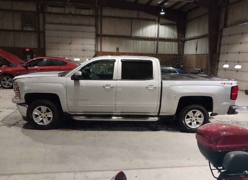 Photo 14 of 2015 Chevrolet Silverado 1500 1LT (VIN 3GCUKREC5FG219320)