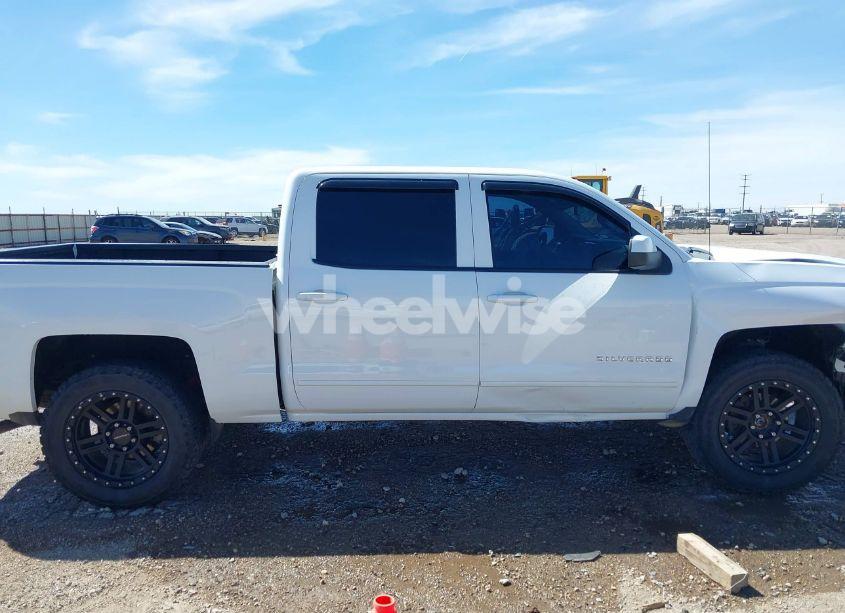 Photo 14 of 2015 Chevrolet Silverado 1500 2LT (VIN 3GCUKREC5FG277881)