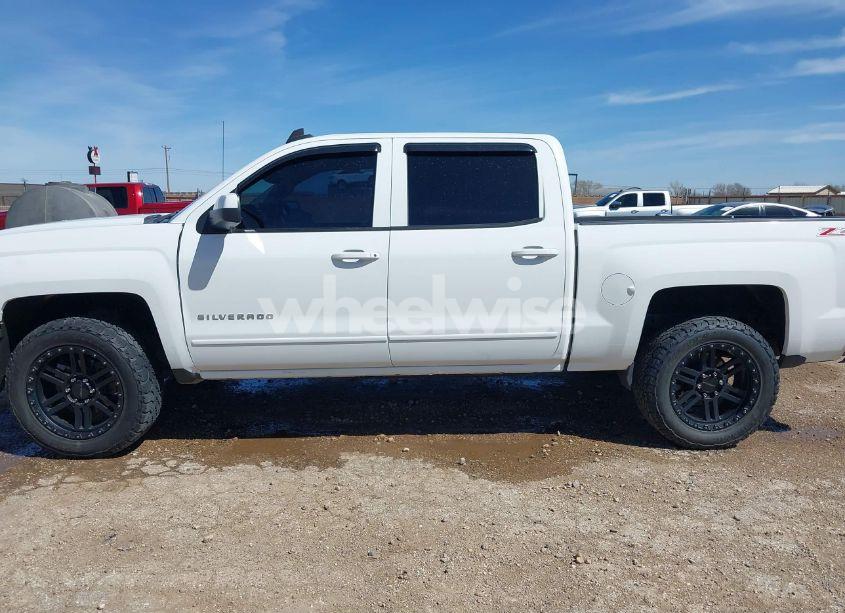 Photo 15 of 2015 Chevrolet Silverado 1500 2LT (VIN 3GCUKREC5FG277881)