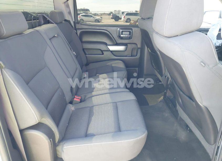 Photo 8 of 2015 Chevrolet Silverado 1500 2LT (VIN 3GCUKREC5FG277881)