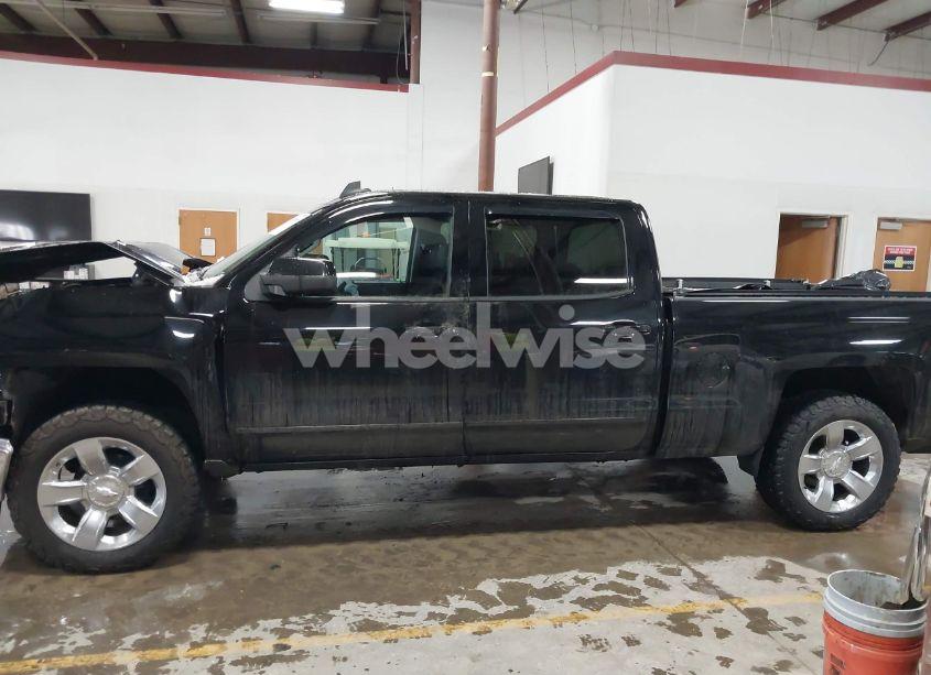 Photo 14 of 2015 Chevrolet Silverado 1500 1LT (VIN 3GCUKREC5FG297869)
