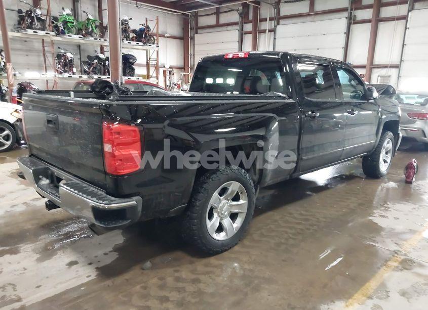 Photo 4 of 2015 Chevrolet Silverado 1500 1LT (VIN 3GCUKREC5FG297869)