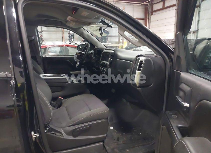 Photo 5 of 2015 Chevrolet Silverado 1500 1LT (VIN 3GCUKREC5FG297869)