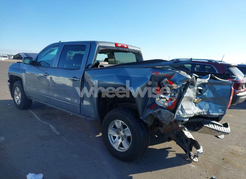 Photo 3 of 2015 Chevrolet Silverado 1500 1LT (VIN 3GCUKREC5FG308790)