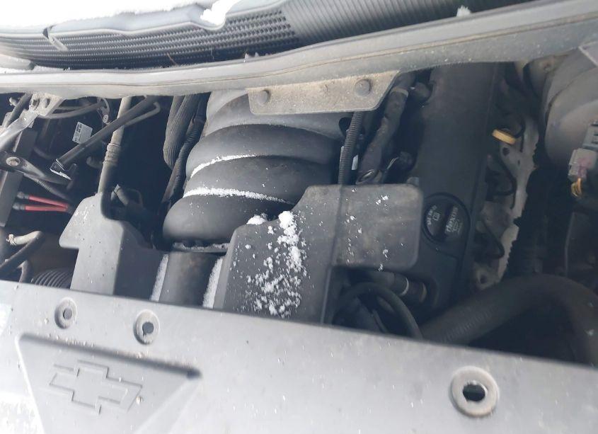 Photo 10 of 2015 Chevrolet Silverado 1500 2LT (VIN 3GCUKREC5FG399852)