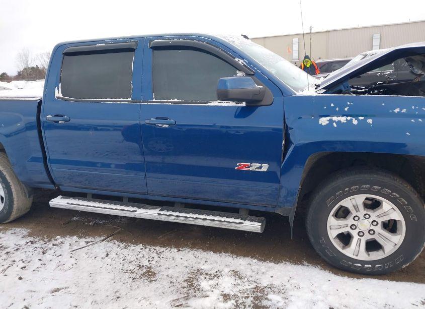 Photo 13 of 2015 Chevrolet Silverado 1500 2LT (VIN 3GCUKREC5FG399852)