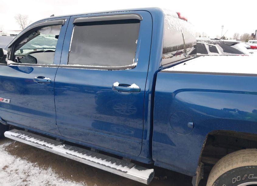 Photo 14 of 2015 Chevrolet Silverado 1500 2LT (VIN 3GCUKREC5FG399852)