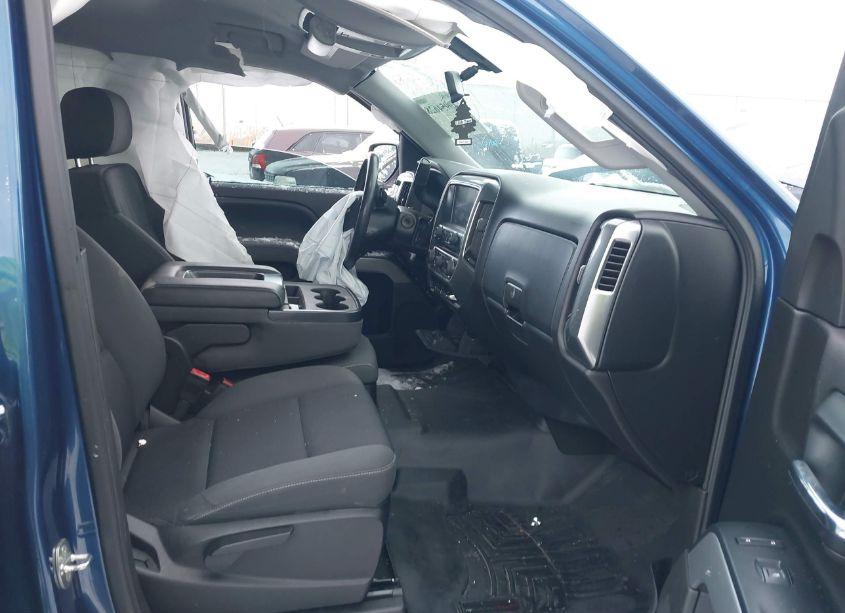 Photo 5 of 2015 Chevrolet Silverado 1500 2LT (VIN 3GCUKREC5FG399852)