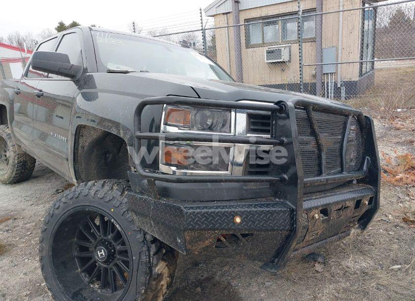 Photo 13 of 2015 Chevrolet Silverado 1500 2LT (VIN 3GCUKREC5FG400210)