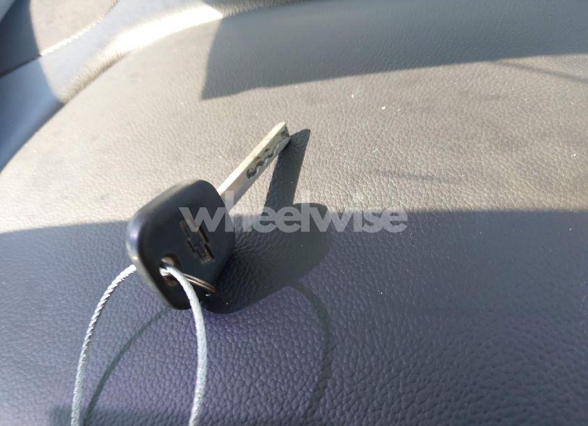 Photo 11 of 2015 Chevrolet Silverado 1500 1LT/2LT (VIN 3GCUKREC5FG431845)