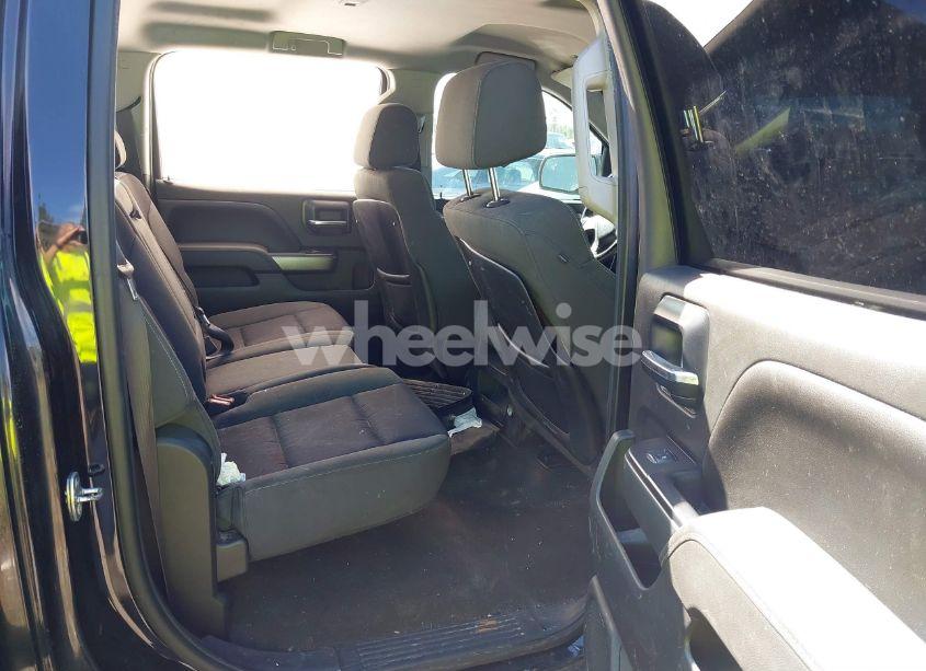 Photo 8 of 2015 Chevrolet Silverado 1500 1LT/2LT (VIN 3GCUKREC5FG431845)