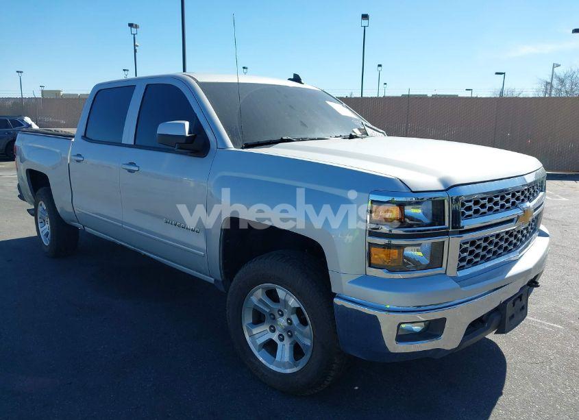 2015 Chevrolet Silverado 1500 1LT (VIN 3GCUKREC5FG491883) main photo