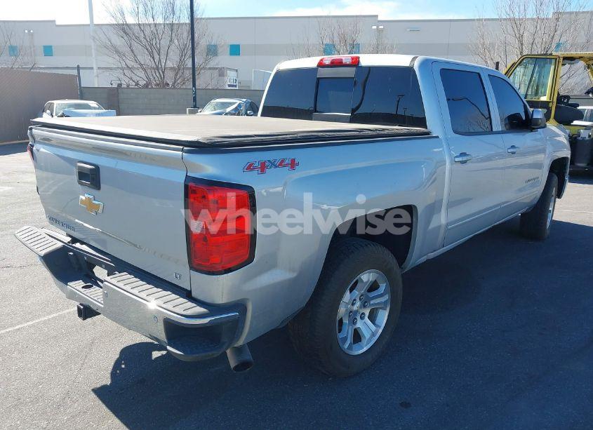 Photo 4 of 2015 Chevrolet Silverado 1500 1LT (VIN 3GCUKREC5FG491883)