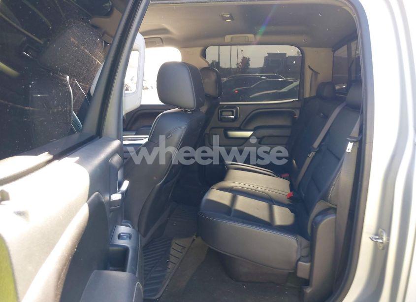 Photo 8 of 2015 Chevrolet Silverado 1500 1LT (VIN 3GCUKREC5FG491883)