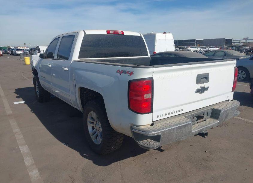 Photo 3 of 2015 Chevrolet Silverado 1500 1LT (VIN 3GCUKREC5FG507323)