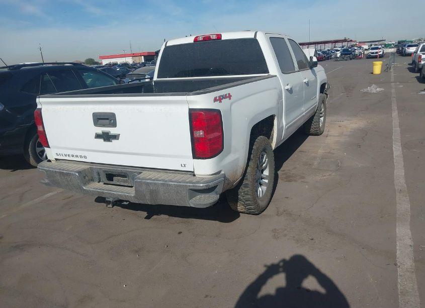 Photo 4 of 2015 Chevrolet Silverado 1500 1LT (VIN 3GCUKREC5FG507323)
