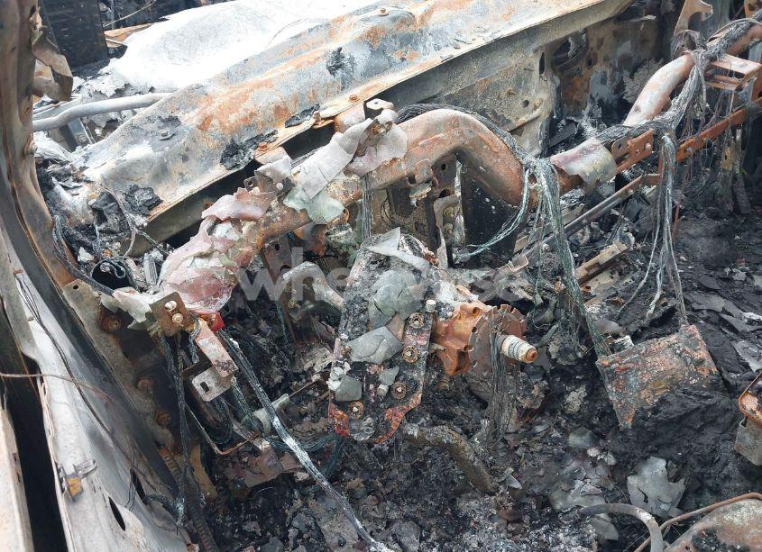 Photo 15 of 2016 Chevrolet Silverado 1500 1LT (VIN 3GCUKREC5GG109966)