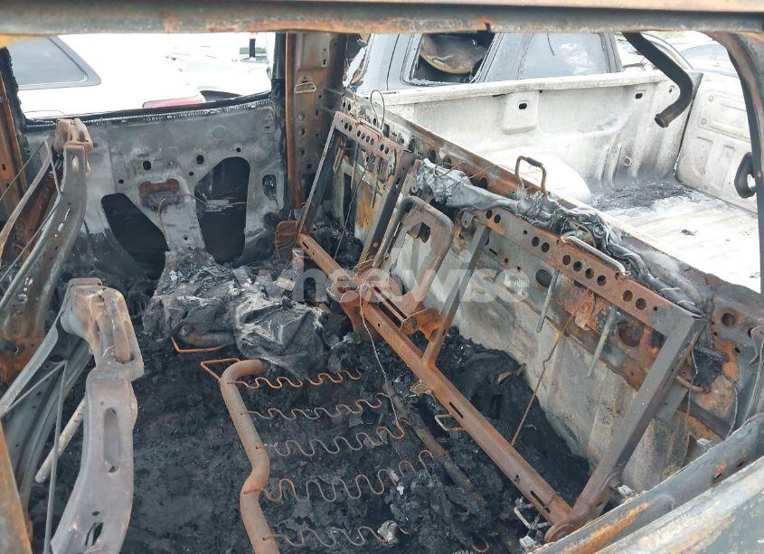 Photo 8 of 2016 Chevrolet Silverado 1500 1LT (VIN 3GCUKREC5GG109966)