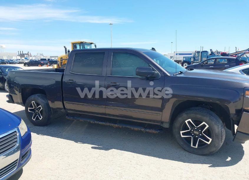 Photo 13 of 2016 Chevrolet Silverado 1500 2LT (VIN 3GCUKREC5GG113290)