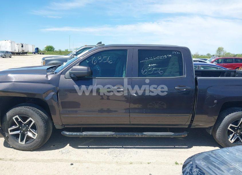 Photo 14 of 2016 Chevrolet Silverado 1500 2LT (VIN 3GCUKREC5GG113290)