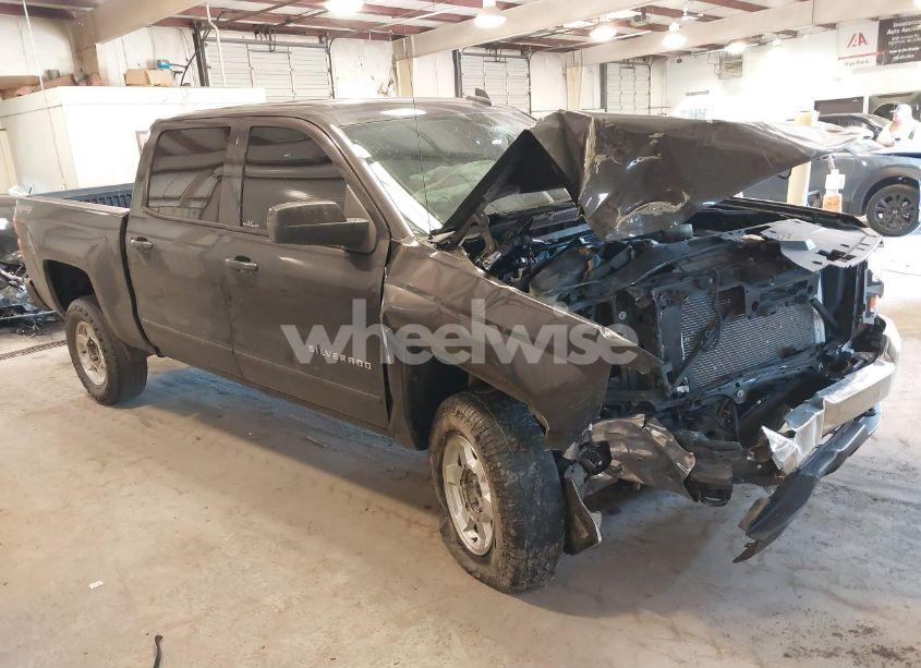 2016 Chevrolet Silverado 1500 1LT (VIN 3GCUKREC5GG315854) main photo