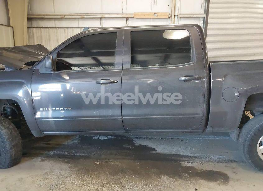 Photo 14 of 2016 Chevrolet Silverado 1500 1LT (VIN 3GCUKREC5GG315854)