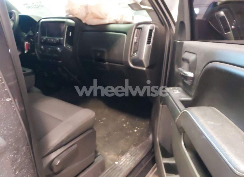 Photo 5 of 2016 Chevrolet Silverado 1500 1LT (VIN 3GCUKREC5GG315854)