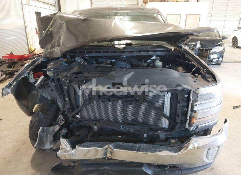 Photo 6 of 2016 Chevrolet Silverado 1500 1LT (VIN 3GCUKREC5GG315854)