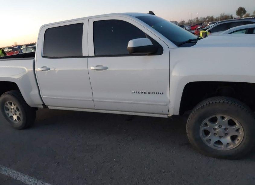 Photo 13 of 2016 Chevrolet Silverado 1500 1LT (VIN 3GCUKREC5GG381739)
