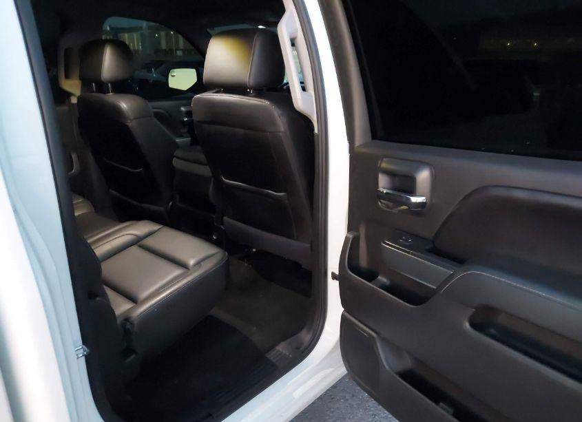 Photo 8 of 2016 Chevrolet Silverado 1500 1LT (VIN 3GCUKREC5GG381739)