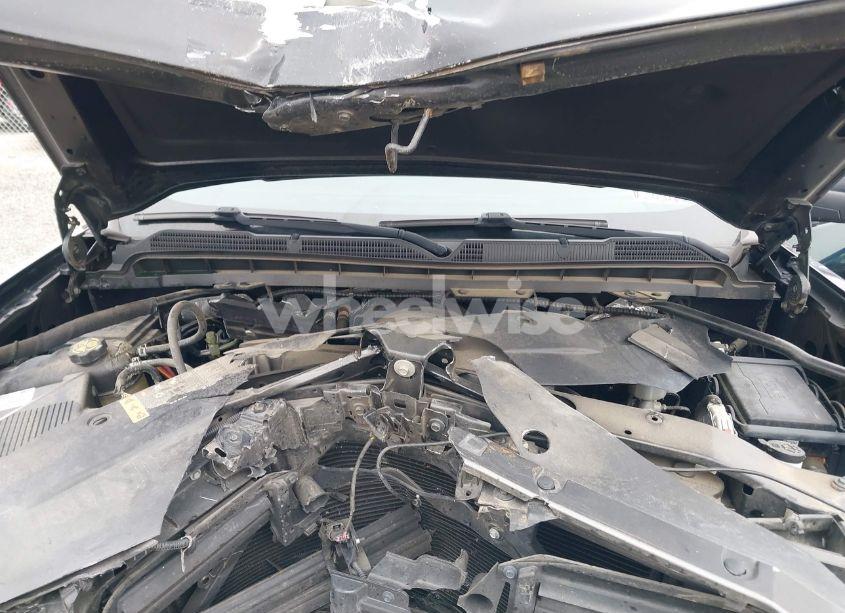 Photo 10 of 2017 Chevrolet Silverado 1500 2LT (VIN 3GCUKREC5HG162765)