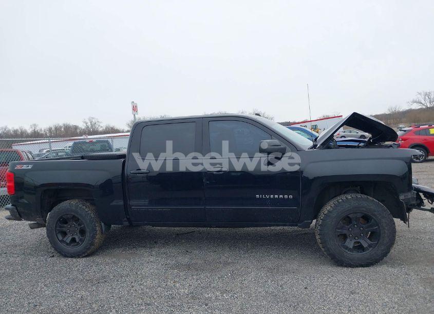 Photo 13 of 2017 Chevrolet Silverado 1500 2LT (VIN 3GCUKREC5HG162765)