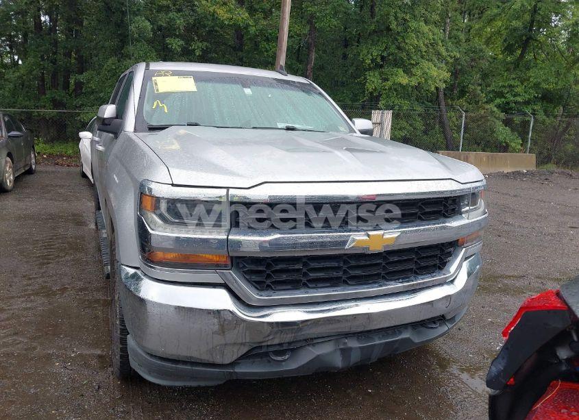 Photo 12 of 2017 Chevrolet Silverado 1500 1LT (VIN 3GCUKREC5HG350279)