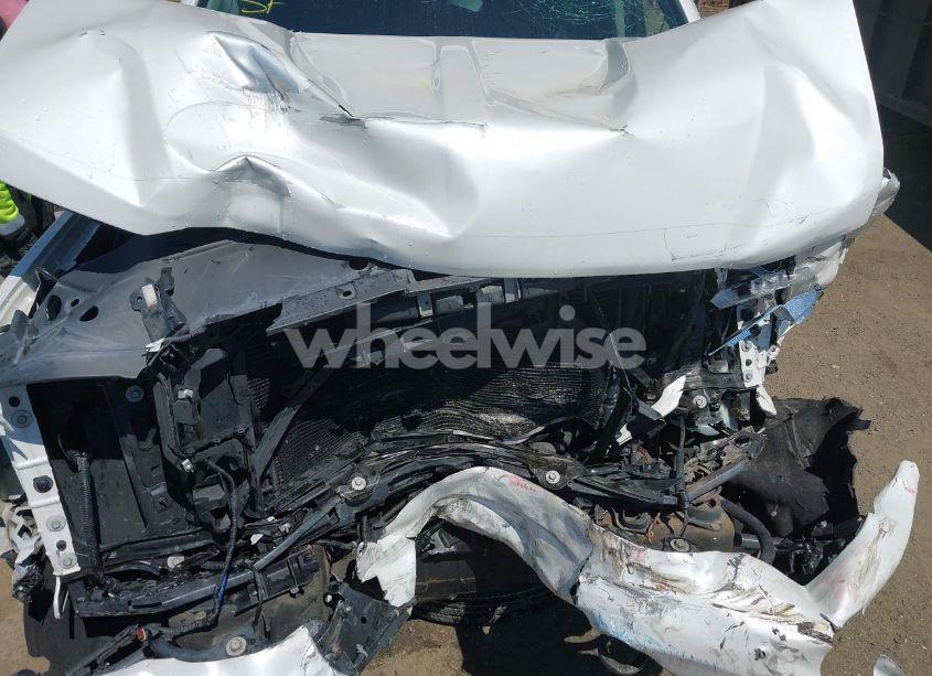 Photo 10 of 2017 Chevrolet Silverado 1500 2LT (VIN 3GCUKREC5HG499968)