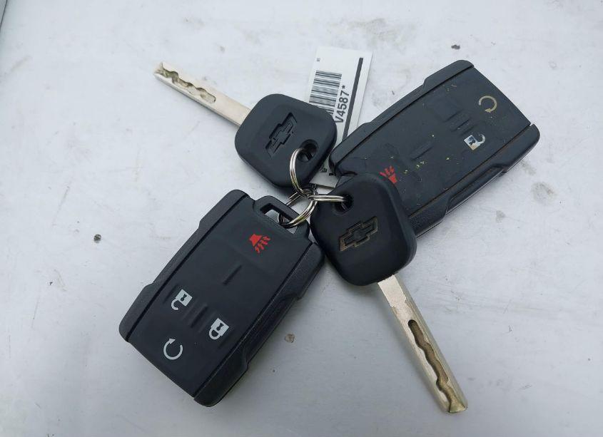 Photo 11 of 2017 Chevrolet Silverado 1500 2LT (VIN 3GCUKREC5HG518468)