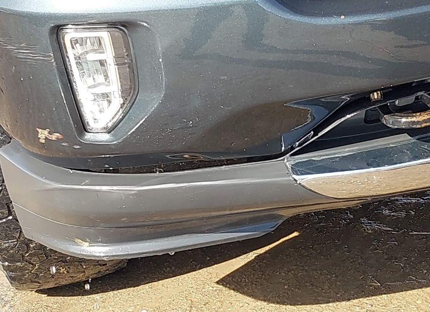 Photo 19 of 2018 Chevrolet Silverado 1500 2LT (VIN 3GCUKREC5JG114849)