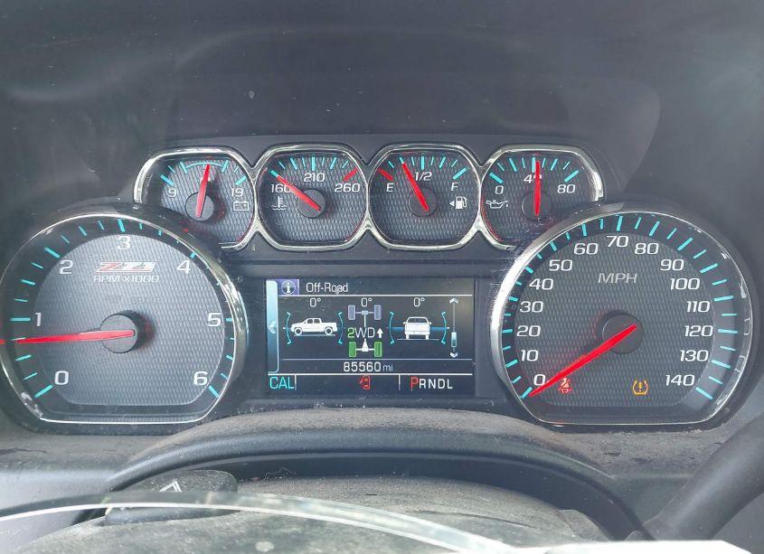 Photo 7 of 2018 Chevrolet Silverado 1500 2LT (VIN 3GCUKREC5JG114849)