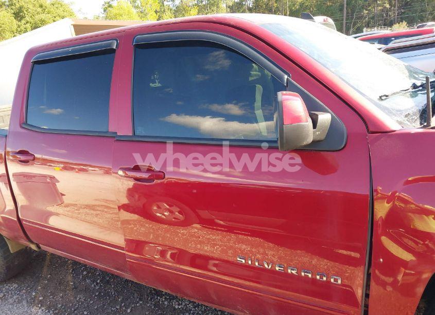 Photo 14 of 2018 Chevrolet Silverado 1500 1LT (VIN 3GCUKREC5JG142117)