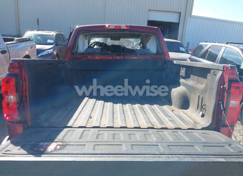 Photo 17 of 2018 Chevrolet Silverado 1500 1LT (VIN 3GCUKREC5JG142117)