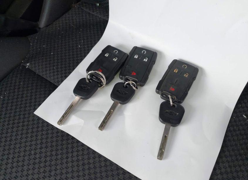 Photo 11 of 2018 Chevrolet Silverado 1500 LT (VIN 3GCUKREC5JG219858)