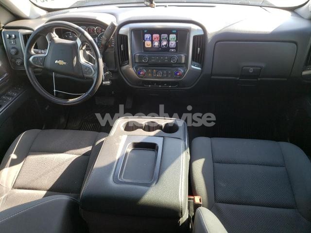 Photo 2 of 2018 CHEVROLET SILVERADO K1500 LT N/A (VIN 3GCUKREC5JG389461)