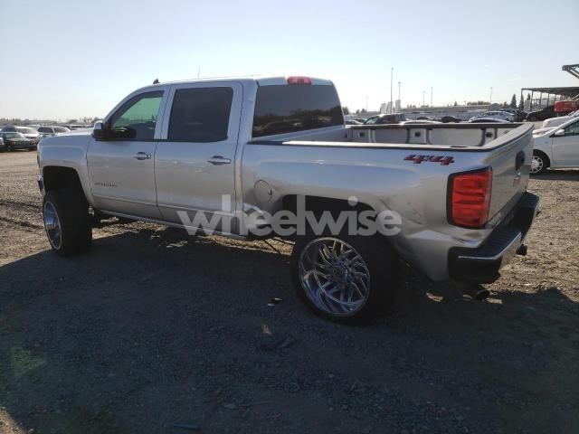 Photo 7 of 2018 CHEVROLET SILVERADO K1500 LT N/A (VIN 3GCUKREC5JG389461)