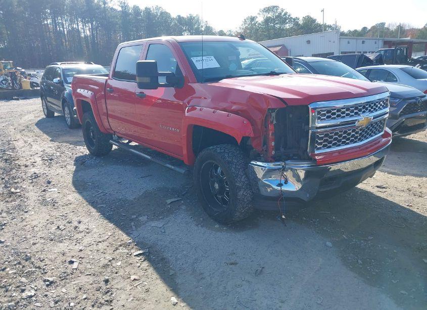 2014 Chevrolet Silverado 1500 1LT (VIN 3GCUKREC6EG262370) main photo