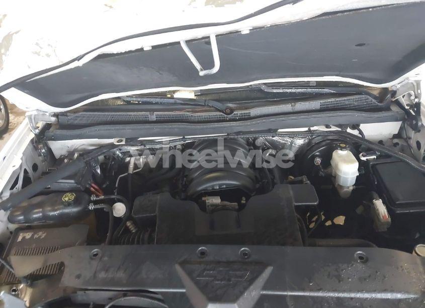 Photo 10 of 2014 Chevrolet Silverado 1500 2LT (VIN 3GCUKREC6EG280836)