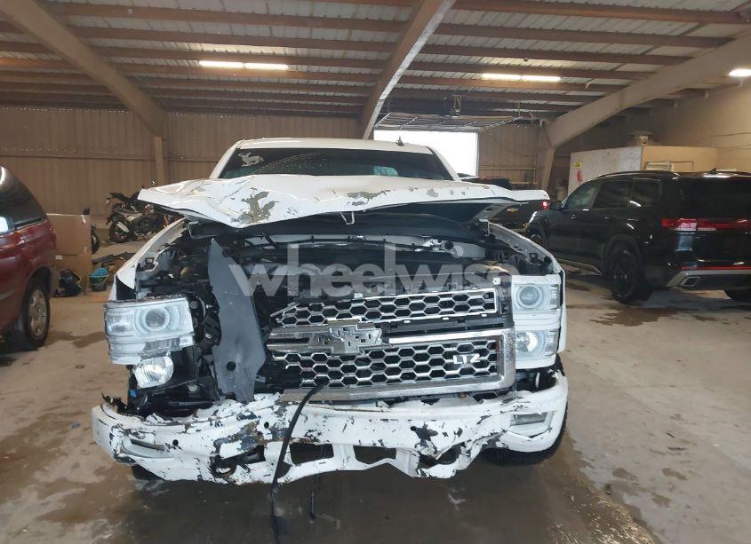 Photo 12 of 2014 Chevrolet Silverado 1500 2LT (VIN 3GCUKREC6EG280836)