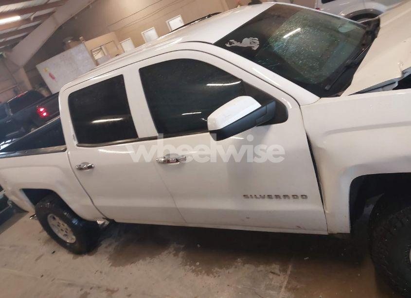 Photo 13 of 2014 Chevrolet Silverado 1500 2LT (VIN 3GCUKREC6EG280836)